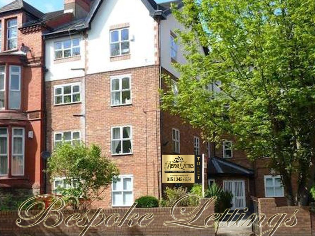 1 bed flat for sale in Ullet Road, Sefton Park, Liverpool L17, £100,000