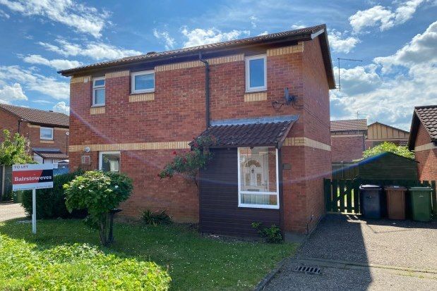 3 bed link-detached house to rent in Home Pasture, Peterborough PE4, £1,100 pcm