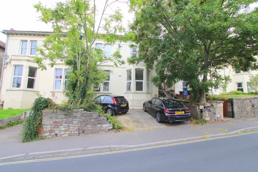 2 bed flat to rent in Cromwell Road, St. Andrews, Bristol BS6, £1,350 pcm