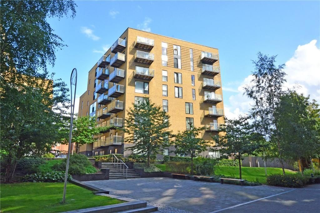 1 bed flat to rent in Hester House, 72-78 Conington Road, London SE13, £1,650 pcm