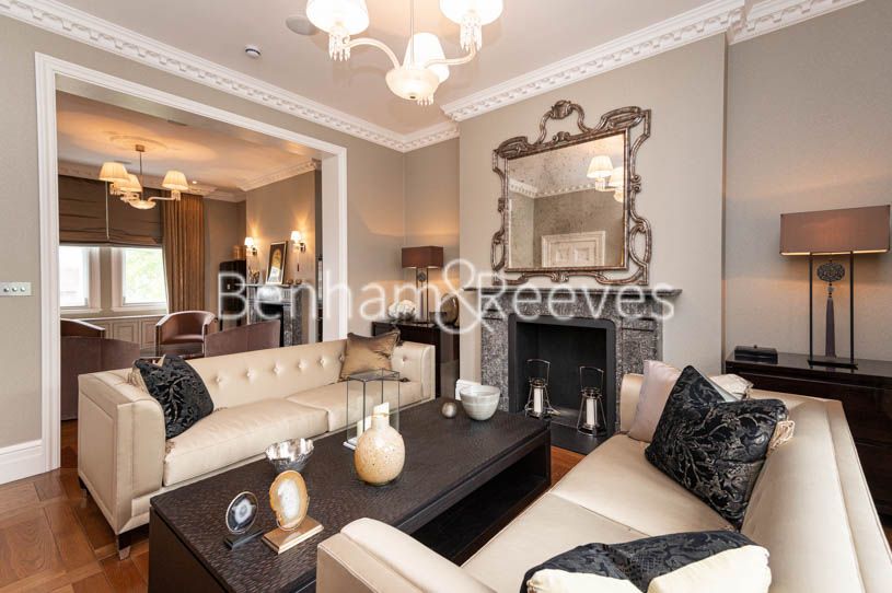 6 bed terraced house to rent in Thurloe Square, Knightsbridge SW7, £23,600 pcm