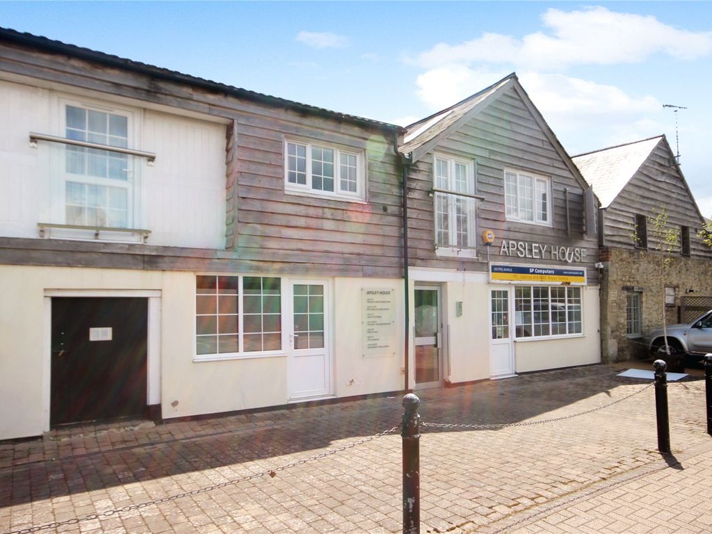 2 bed flat for sale in Apsley House, 50 High Street, Royal Wootton Bassett SN4, £137,350