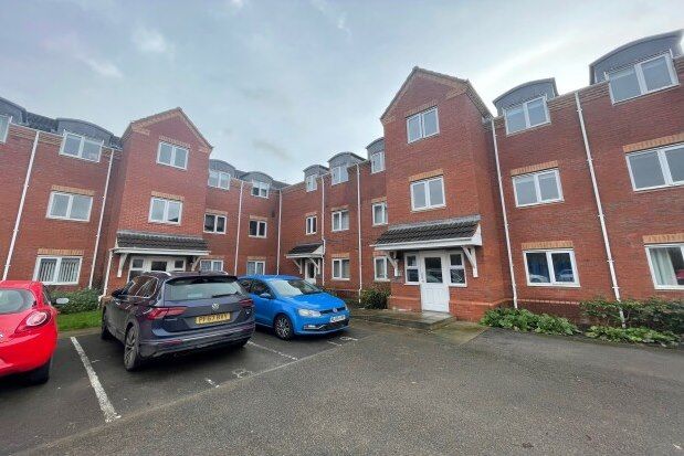 2 bed flat to rent in White Rose House, Northallerton DL7, £800 pcm