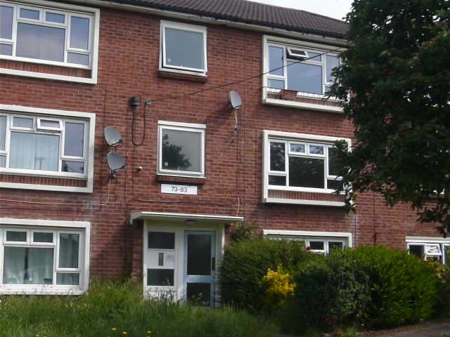 2 bed flat to rent in Milton Avenue, Leyfields, Tamworth, Staffordshire B79, £750 pcm