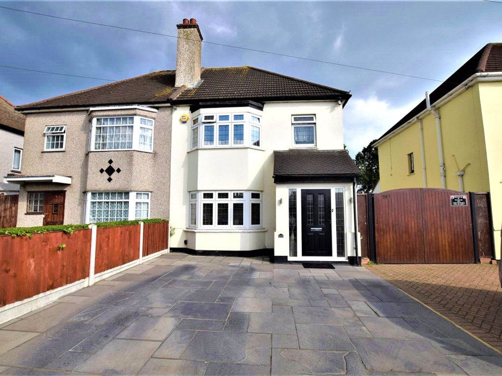 3 bed semi-detached house for sale in Purfleet Road, Aveley, South Ockendon RM15, £450,000