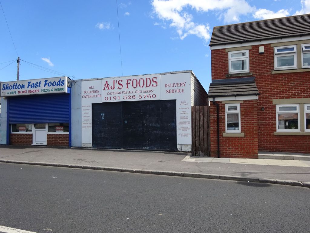 Retail premises to let in Potto Street, Shotton Colliery, Durham DH6, £6,000 pa