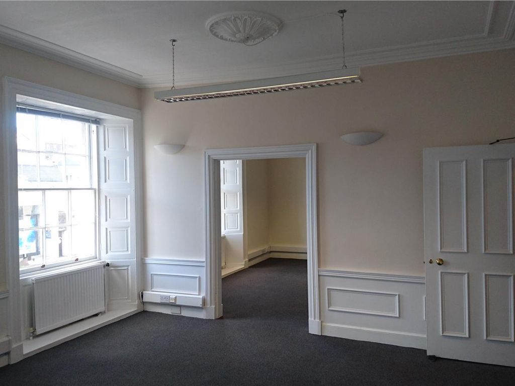 Office to let in South Tay Street, Dundee DD1, £15,000 pa