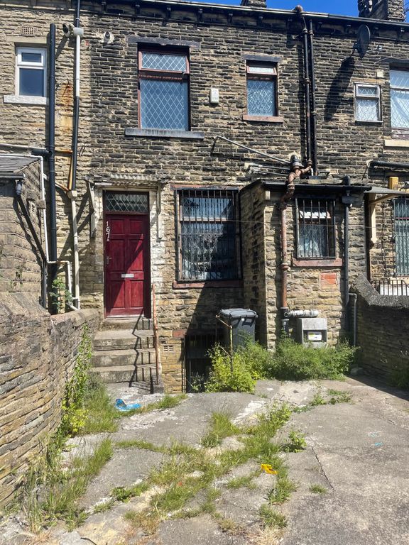 2 bed flat to rent in Killinghall Road, Bradford BD3, £475 pcm