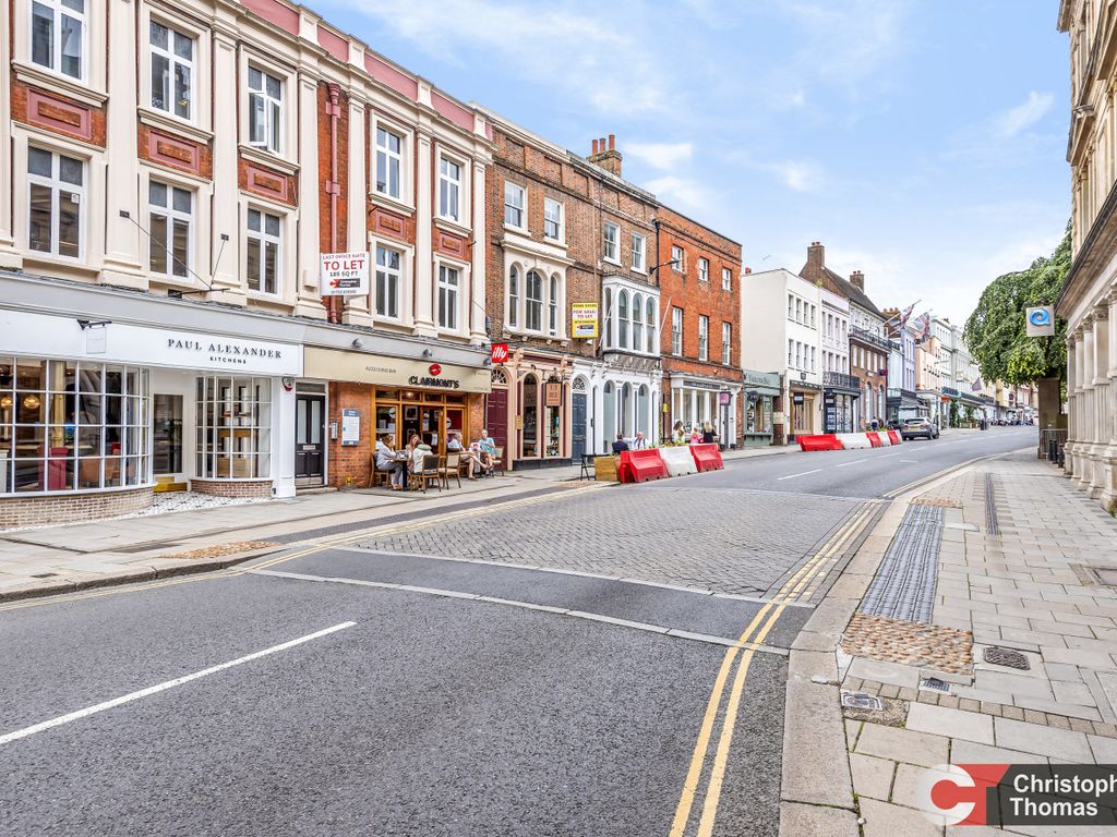 Office to let in High Street, Windsor SL4, £28,003 pa