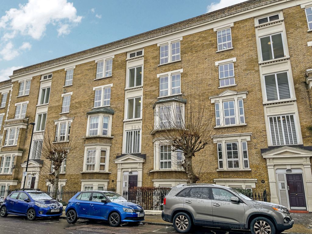 1 bed flat to rent in Wilmot Street, London E2, £1,300 pcm