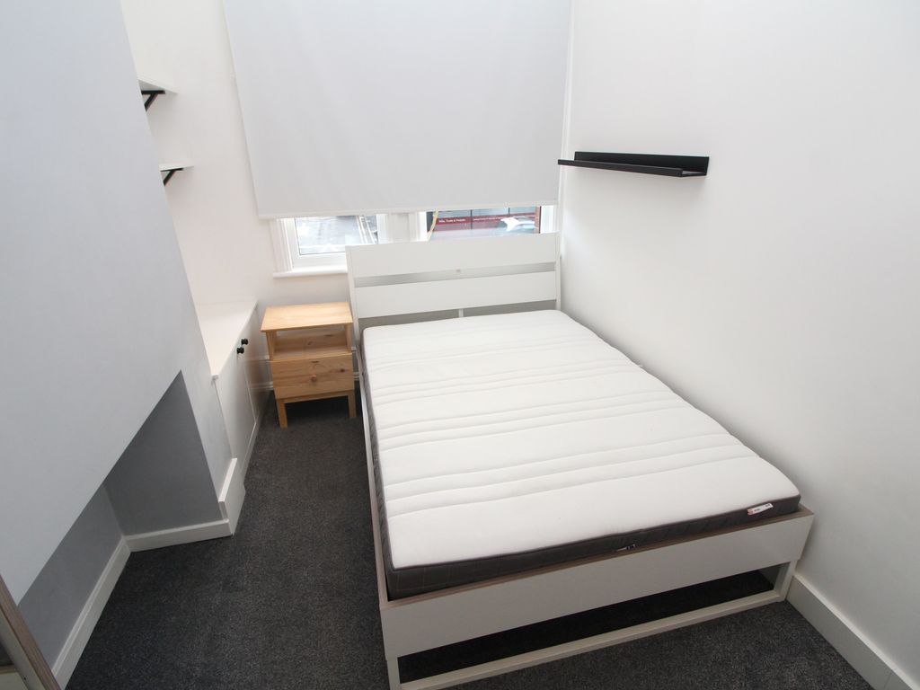 1 bed flat to rent in Broadway, Bexleyheath DA6, £675 pcm