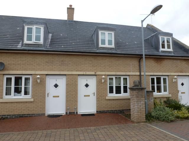 2 bed terraced house to rent in Brock Mews, Downham Market PE38, £825 pcm