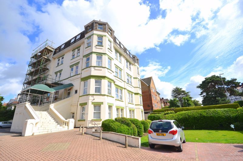 1 bed flat to rent in Christchurch Road, Bournemouth BH1, £795 pcm