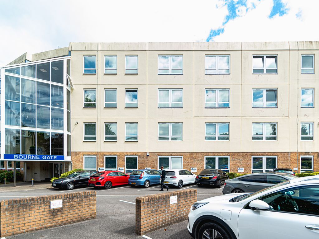 Office to let in Suite 8A, Bourne Gate, Poole BH12, £9,950 pa