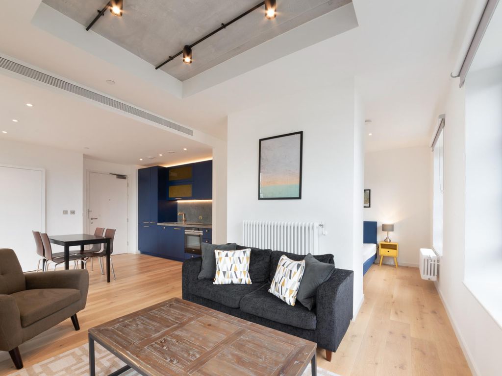 Studio to rent in Rendel House, Goodluck Hope, London E14, £1,907 pcm