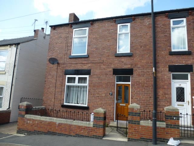 3 bed terraced house to rent in York Street, Mexborough S64, £650 pcm