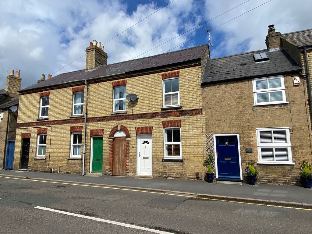 2 bed terraced house to rent in London Street, Godmanchester PE29, £995 pcm