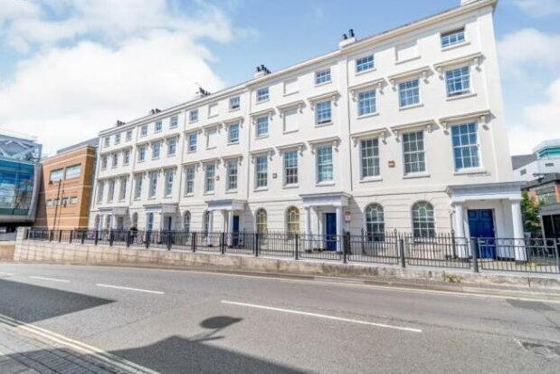 3 bed flat to rent in 12 Portland Terrace, Southampton SO14, £1,400 pcm