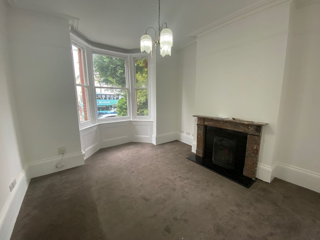 1 bed flat to rent in New Church Rd, Hove BN3, £1,050 pcm