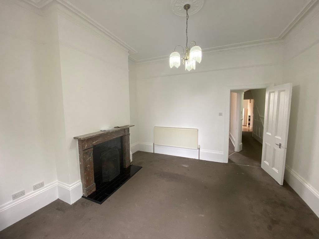 1 bed flat to rent in New Church Rd, Hove BN3, £1,050 pcm