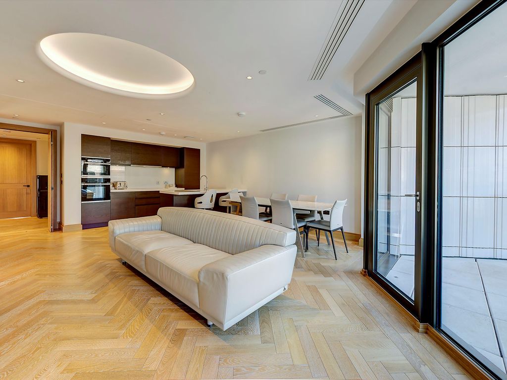 3 bed flat for sale in Cleland House, London SW1P, £2,400,000