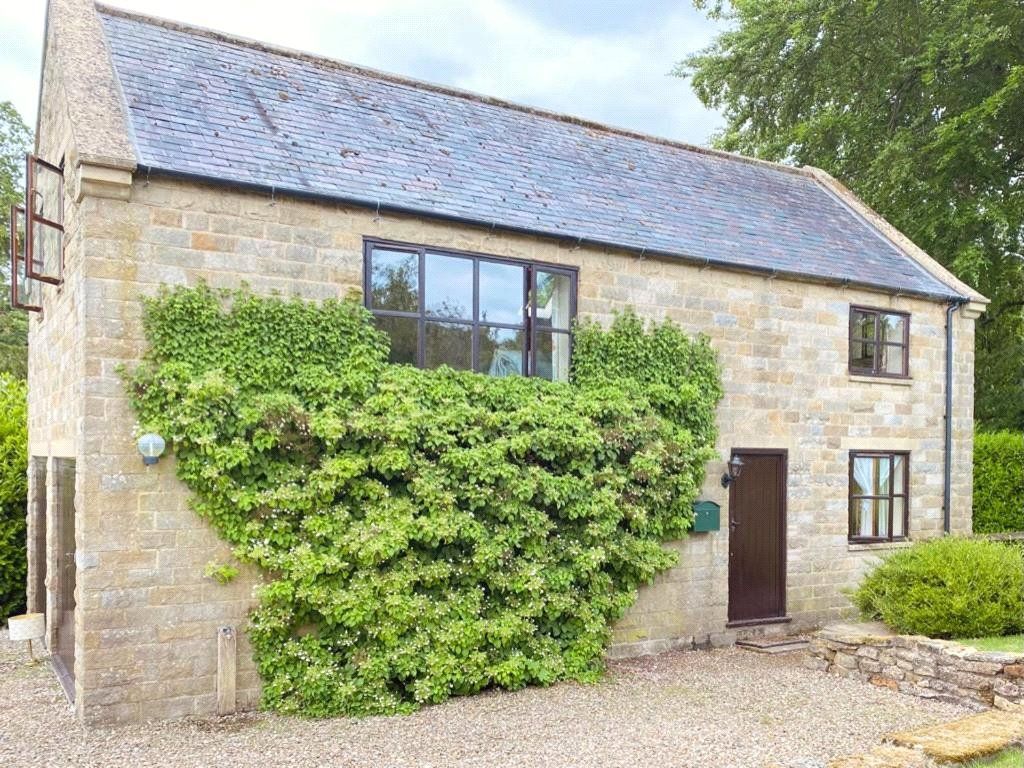 2 bed barn conversion to rent in Whitwell, York, North Yorkshire YO60, £1,500 pcm