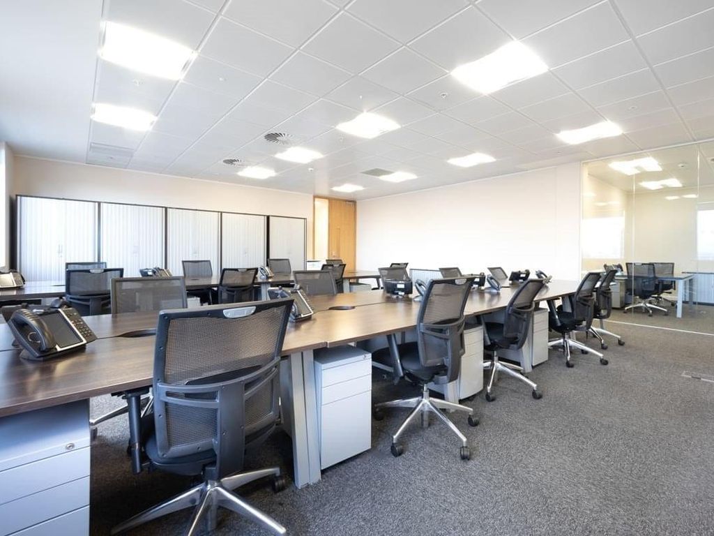 Serviced office to let in 15 St Botolph Street, Beaufort House, London EC3A, £6,120 pa