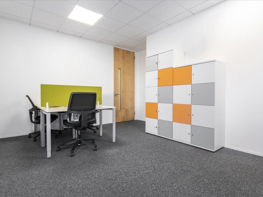 Serviced office to let in Lakeside North Harbour, Western Road, Ground Floor, Building 1000, Portsmouth PO6, £2,268 pa