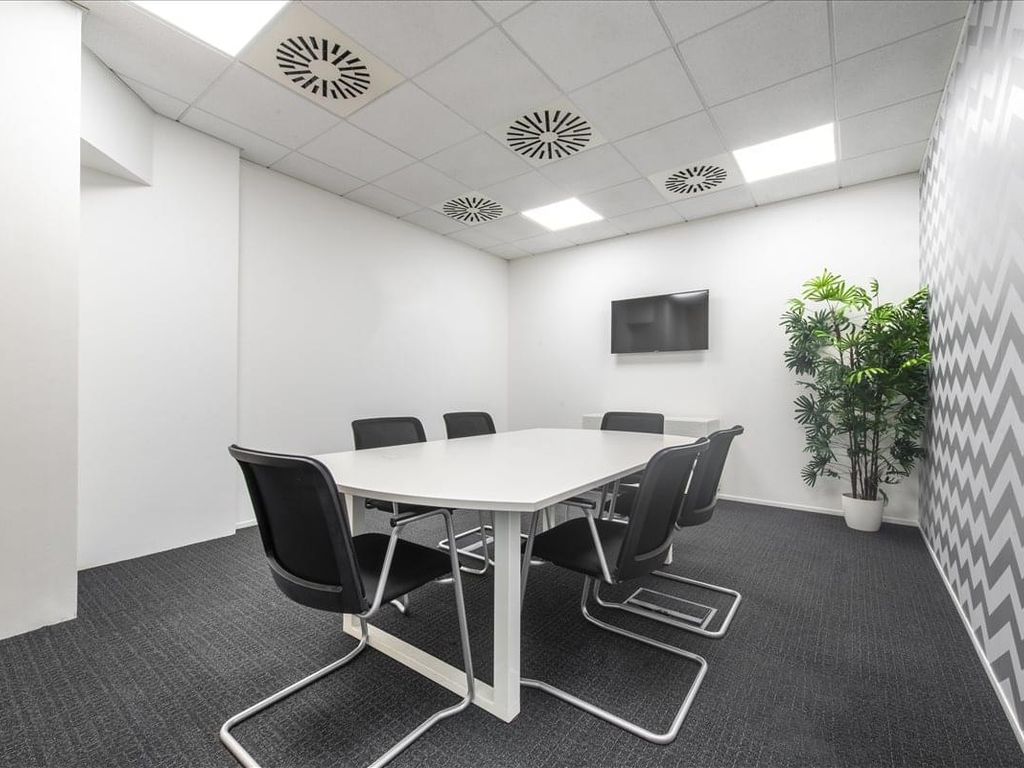 Serviced office to let in Lakeside North Harbour, Western Road, Ground Floor, Building 1000, Portsmouth PO6, £2,268 pa