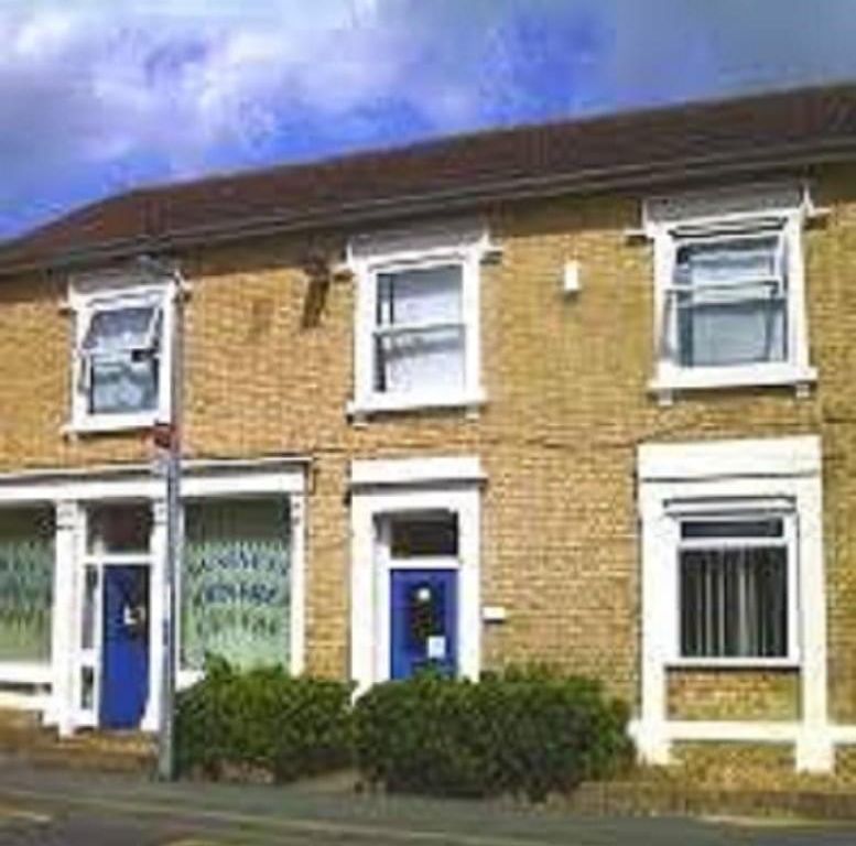 Serviced office to let in High Street, Glinton PE6, £1,200 pa
