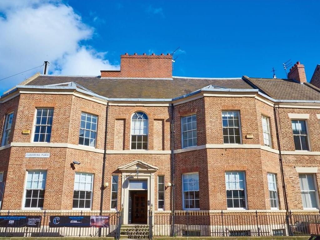 Serviced office to let in Clavering House, Clavering Place, Newcastle NE1, £1,800 pa