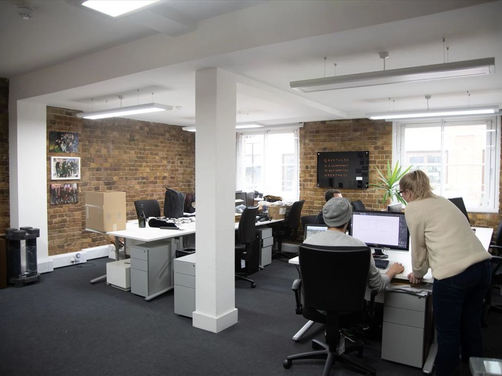 Serviced office to let in 10 Whites Row, Coppergate House, London E1, £5,400 pa