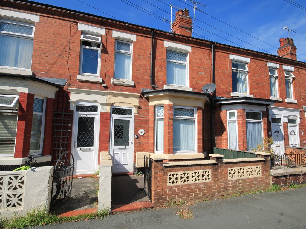 3 bed terraced house to rent in Ernest Street, Crewe CW2, £850 pcm