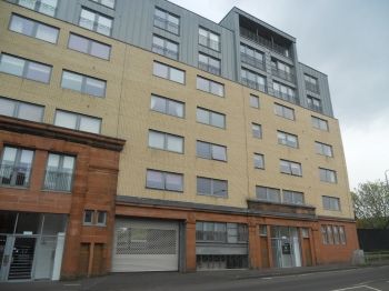 2 bed flat to rent in Eglinton Toll, Victoria Road, - Furnished G42, £950 pcm