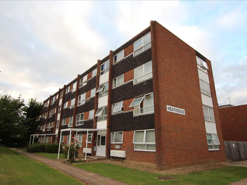 1 bed flat to rent in Heathdene, Chase Side, Southgate, London N14, £1,300 pcm