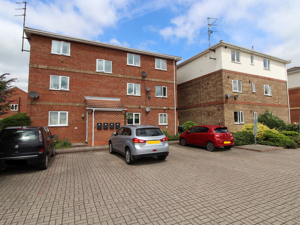 2 bed flat to rent in Henley Court, Gainsborough DN21, £495 pcm