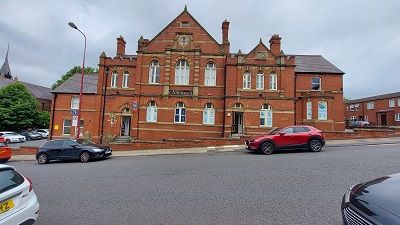 Office to let in Chapel Street, Dukinfield SK16, £7,200 pa