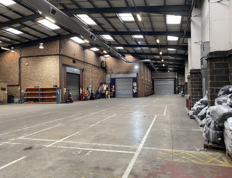 Industrial to let in To Let - 260 Brighton Road, Coulsdon, Surrey CR5, £170,000 pa