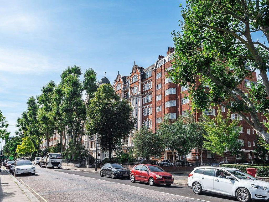 3 bed flat for sale in Prince Albert Road, London NW8, £2,950,000