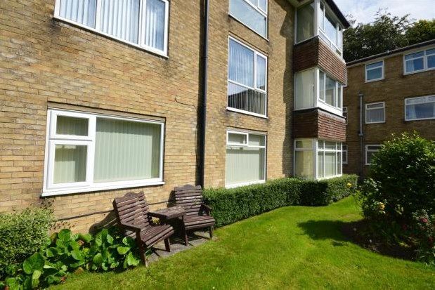 2 bed flat to rent in Rushleigh Court, Sheffield S17, £850 pcm
