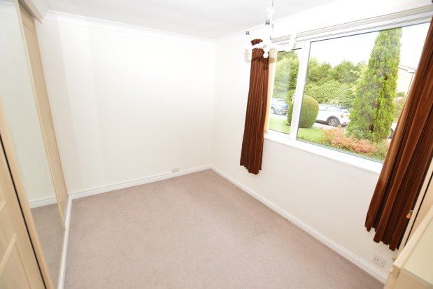 2 bed flat to rent in Rushleigh Court, Sheffield S17, £850 pcm