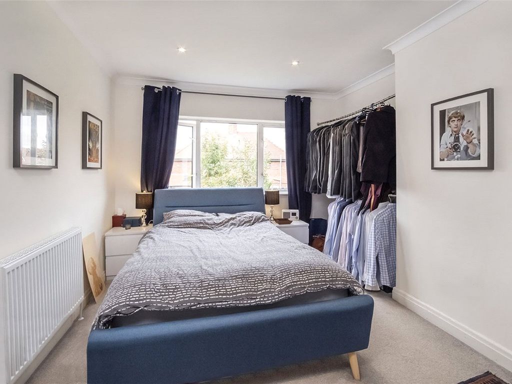 3 bed semi-detached house to rent in Burton Stone Lane, York YO30, £1,600 pcm