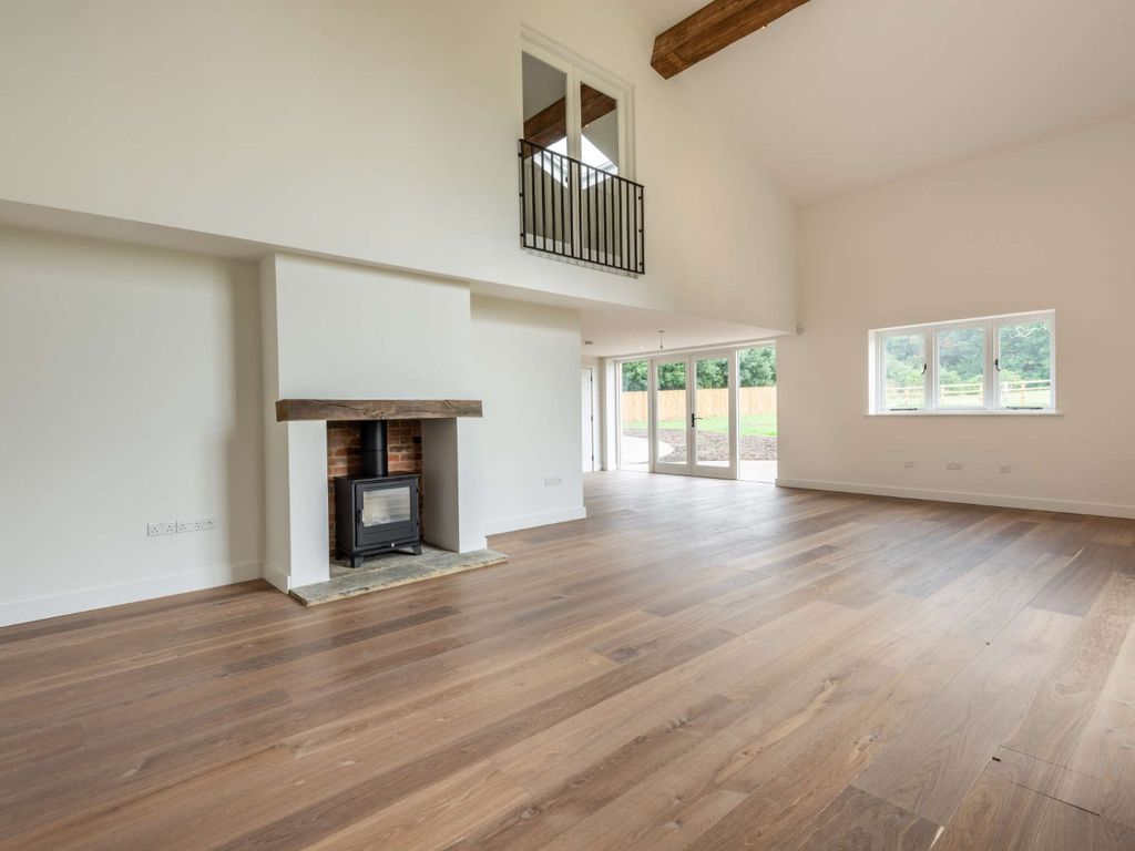 3 bed detached house for sale in Tythrop Barn, Near Thame, Oxon/Bucks Borders HP17, £1,300,000