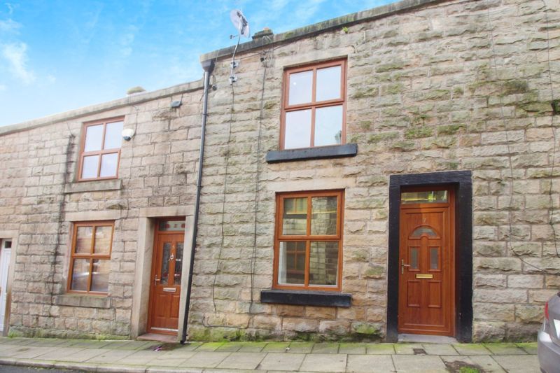 2 bed terraced house to rent in Alfred Street, Ramsbottom, Bury BL0, £795 pcm