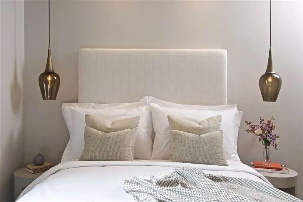 3 bed flat for sale in Beech Hill, Hadley Wood EN4, £1,325,000