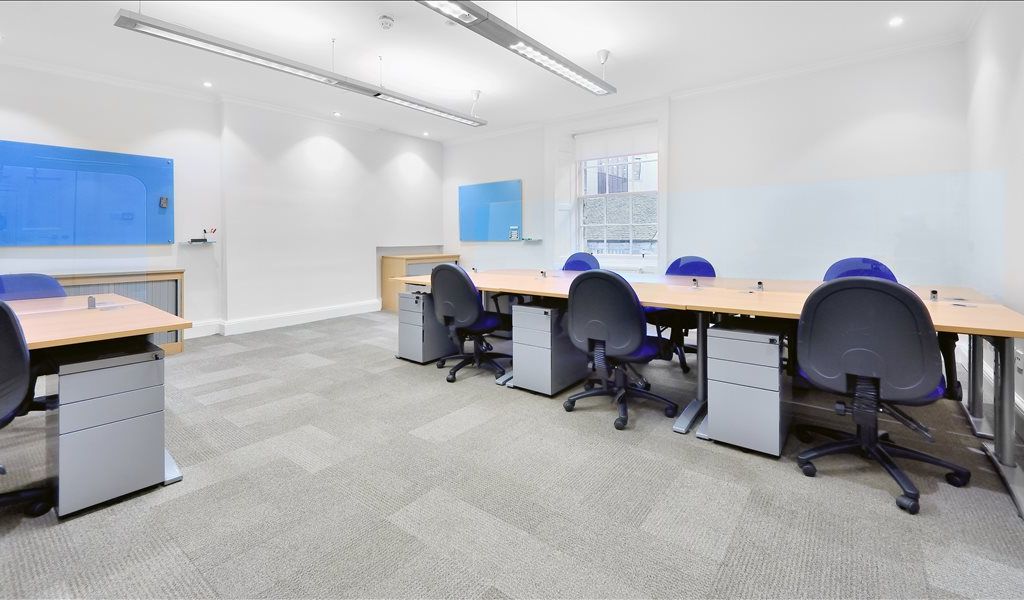 Serviced office to let in 14-18 Hill Street, Edinburgh EH2, £2,400 pa