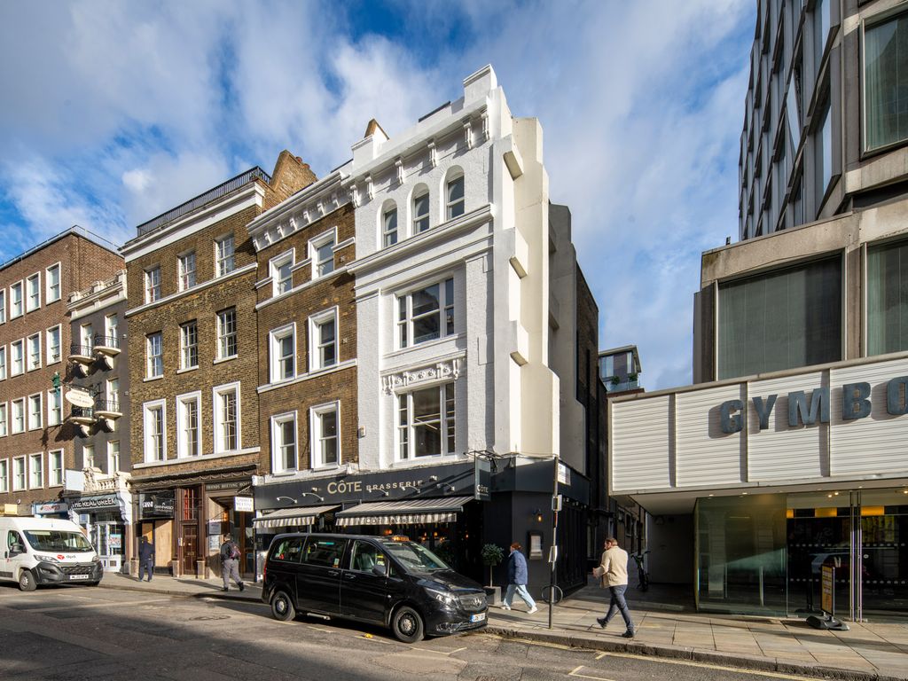 Office to let in St Martin's Lane, London WC2N, £66,512 pa
