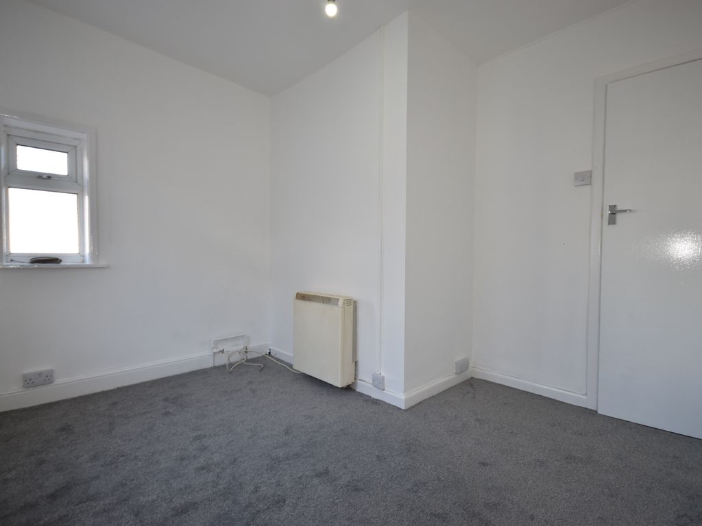 1 bed flat to rent in Topping Street, Blackpool, Lancashire FY1, £412 pcm