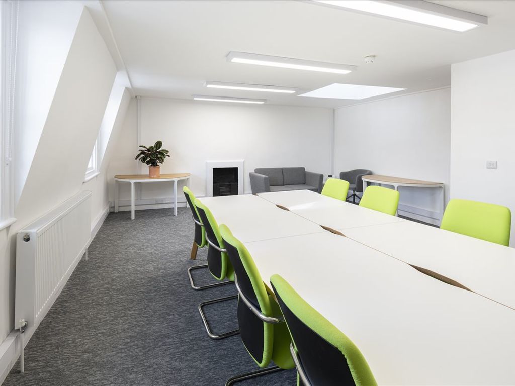 Serviced office to let in 16-17 Old Bond Street, Bath BA1, £2,700 pa