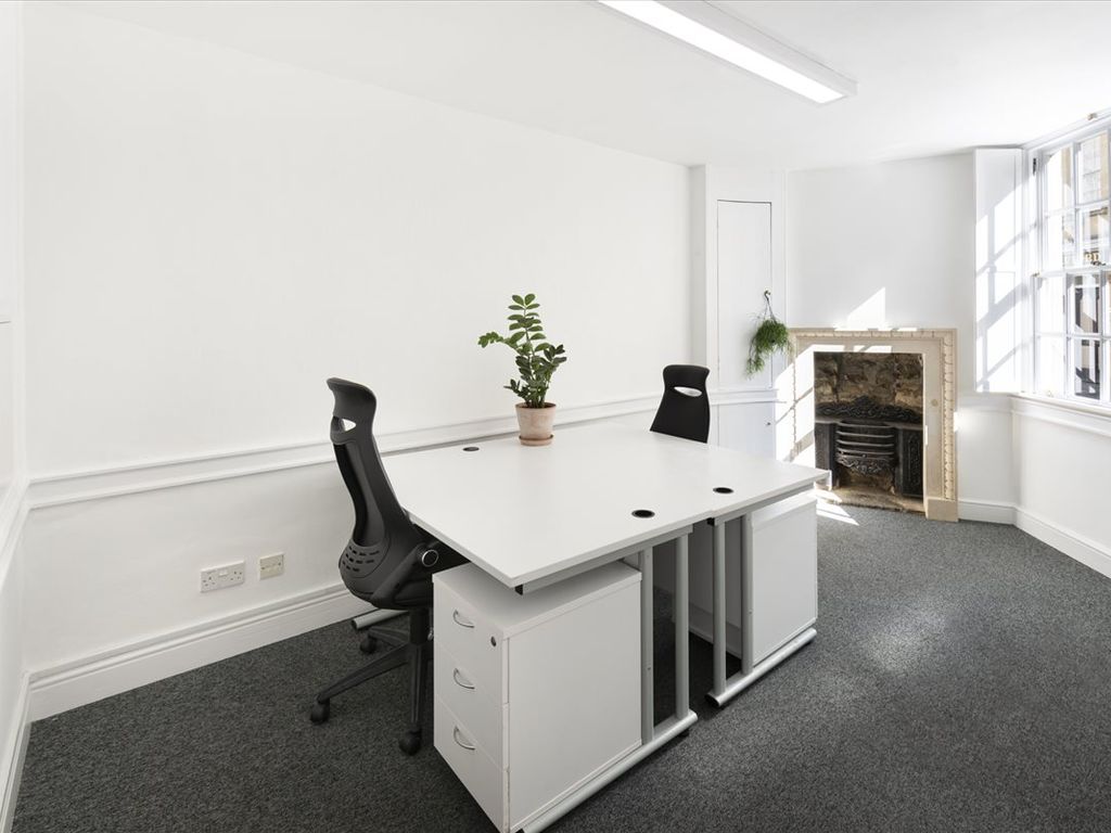 Serviced office to let in 3 Princes Street, Bath BA2, £2,400 pa